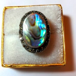 New Abalone sterling ring. Marcasite halo. size 8. Knuckle to Knuckle, Genuine
